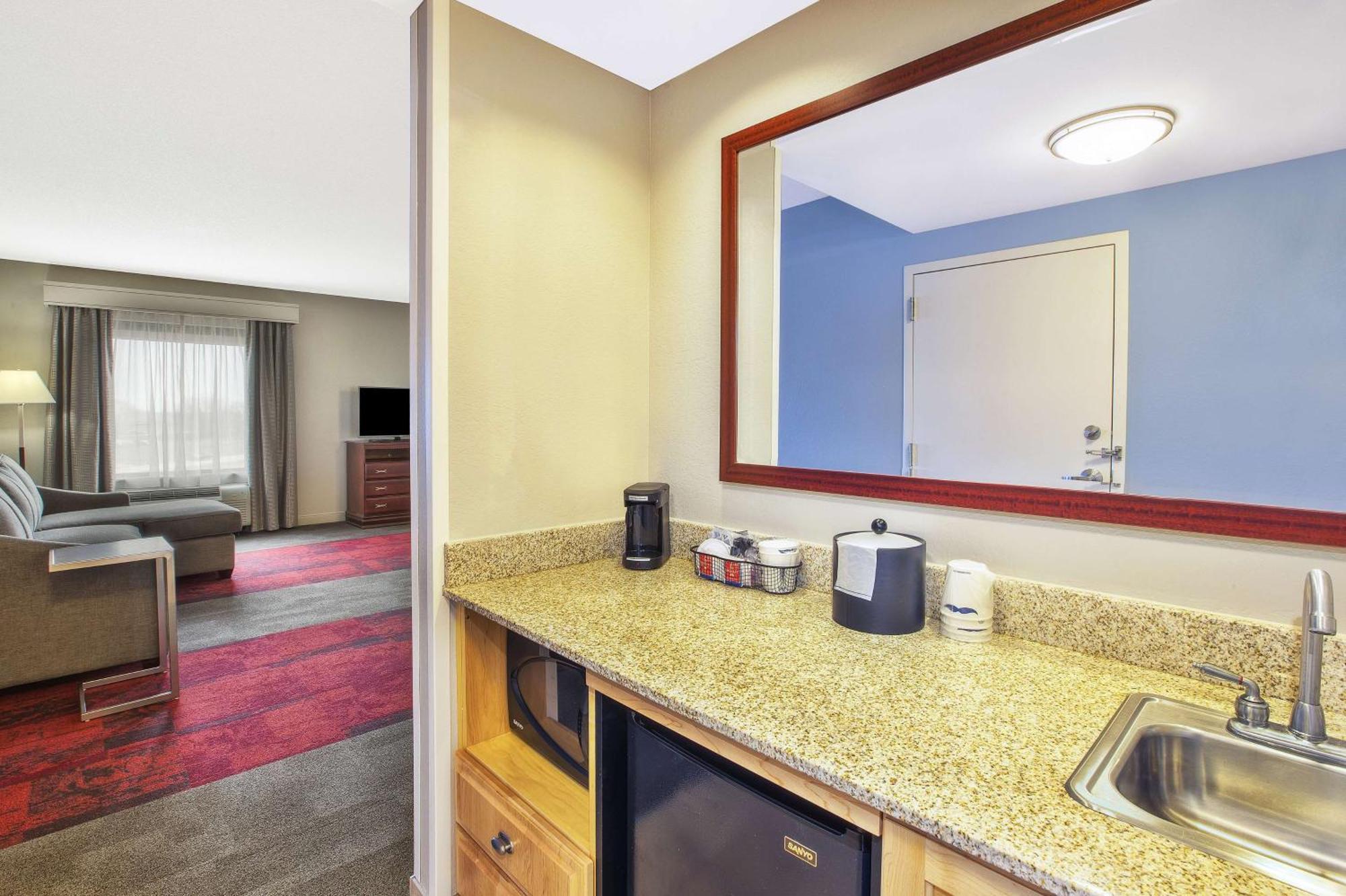 Hampton Inn & Suites Madison - West Zewnętrze zdjęcie